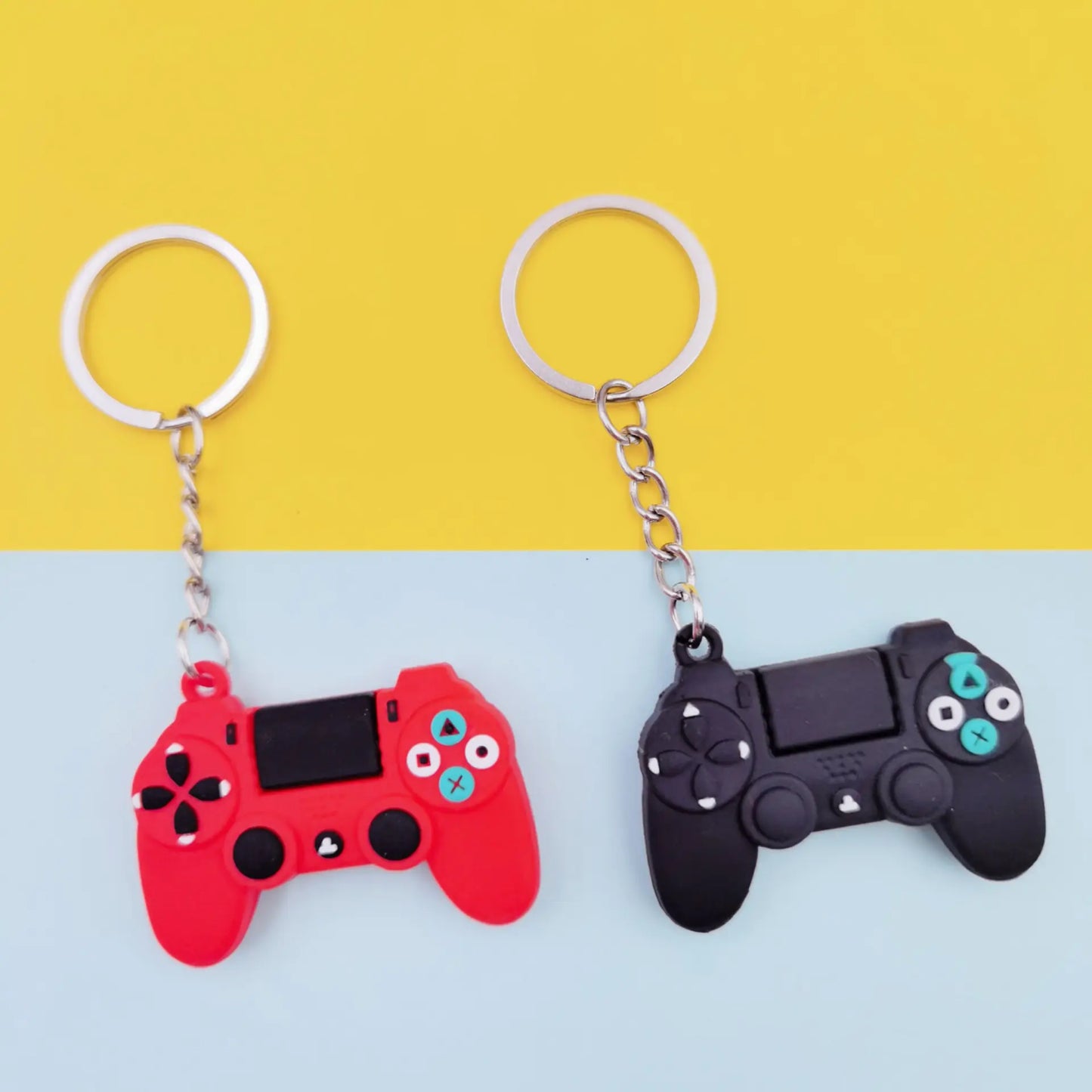 GamePort™ Console Keychain — Retro Gamer-Inspired Design